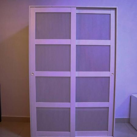 Studio, Cyberjaya, Netflix, Wifi, Free Parking, 3030 Buitenkant foto